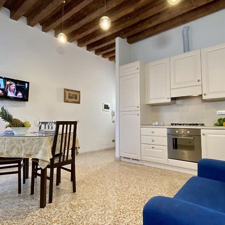 City Apartments Rialto Market Veneza Exterior foto